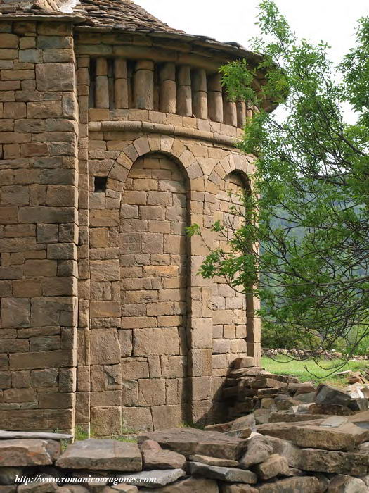 VISTA SUR DEL ÁBSIDE